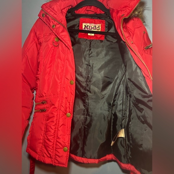 VINTAGE Mudd Red Puffer Jacket with Detachable Faux Fur Hood, Y2K, medium - Picture 3 of 11